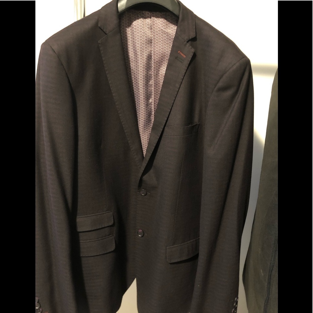 Strauss jacket. Small burgundy black Glen plaid, mint condition